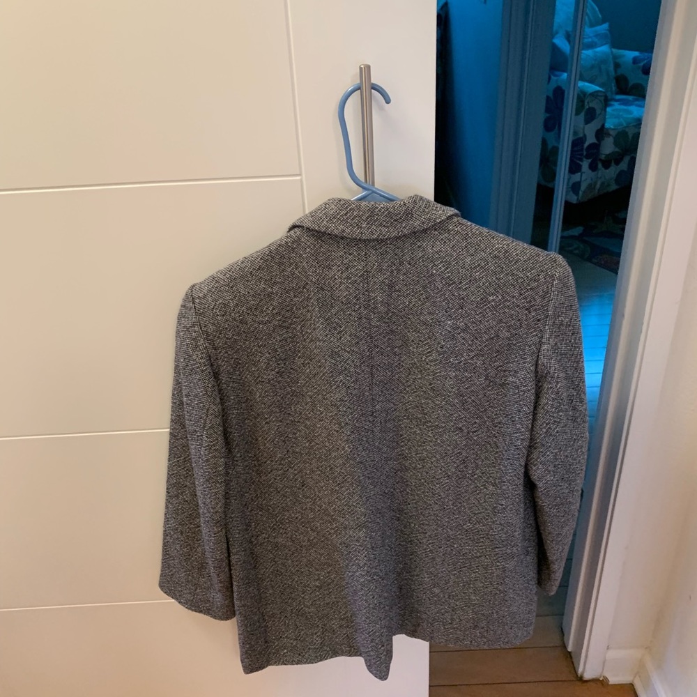 Jacket - Picture 2 of 3